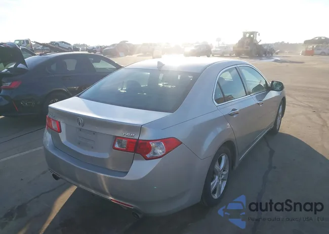 JH4CU2F67AC021905: 44361172