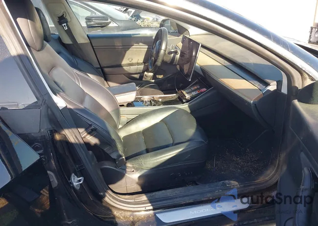 5YJ3E1EB1KF198980: 44361339