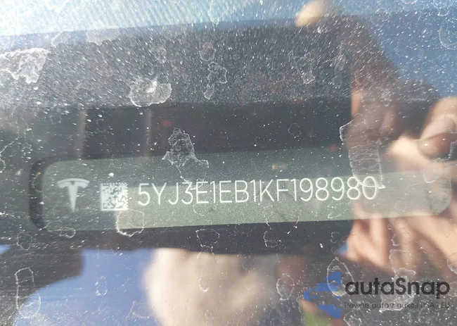 5YJ3E1EB1KF198980: 44361339