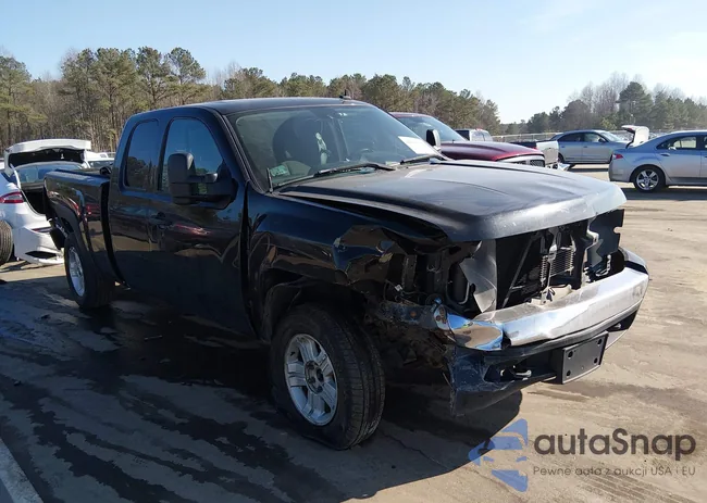 2GCEK190X81195355: 44361369