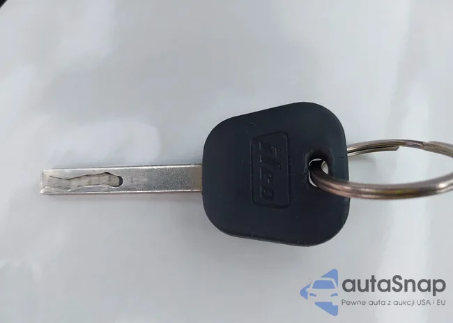 1G1JC6SH8F4165533: 44361380