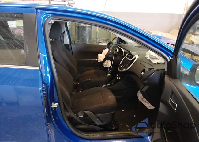 1G1JD6SB3K4148819: 44361394