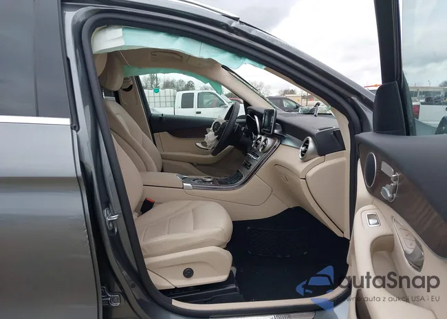 WDC0G4JB6KF574065: 44360566