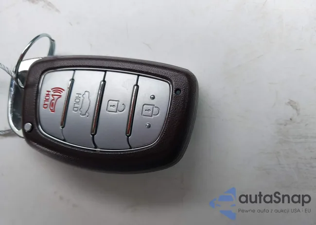 KMHE34L17GA010307: 44360614