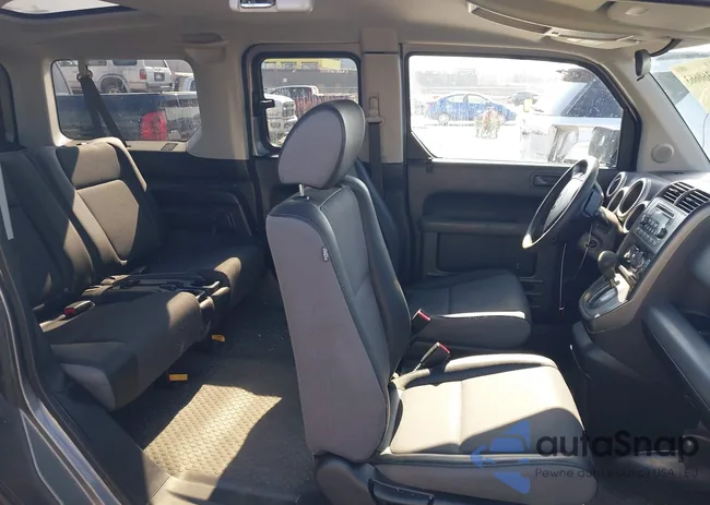 5J6YH28615L025604: 44360663