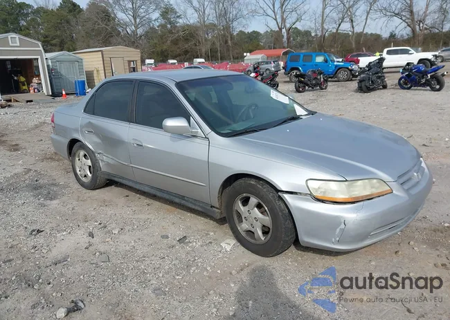 1HGCG56401A010637: 44360715