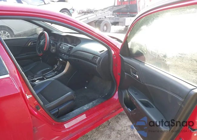 1HGCR2F5XGA170602: 44360763