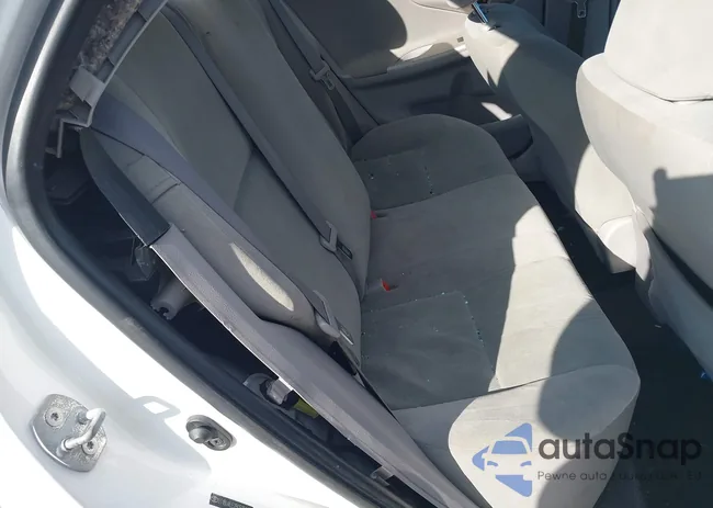 2T1BU4EE2BC595998: 44360820