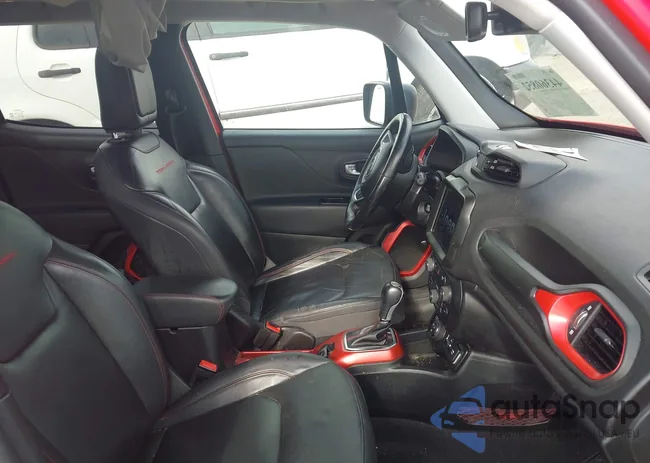 ZACCJBCB9JPH99730: 44360852