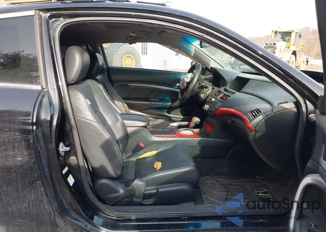 1HGCS22849A008827: 44360891