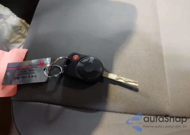 1FMCU0F71HUD27383: 44361948