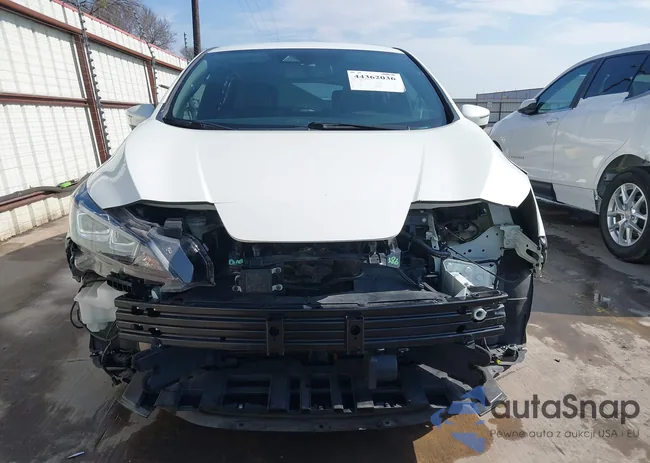 1N4AZ1CP6JC300236: 44362036