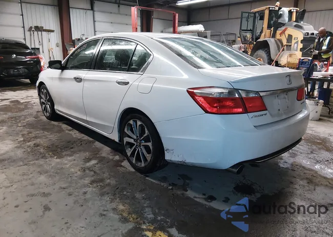 1HGCR2F58DA243638: 44362173