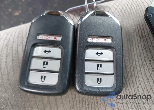 1HGCR2F70DA112298: 44362268