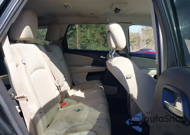 3C4PDCBG8ET115597: 44362422