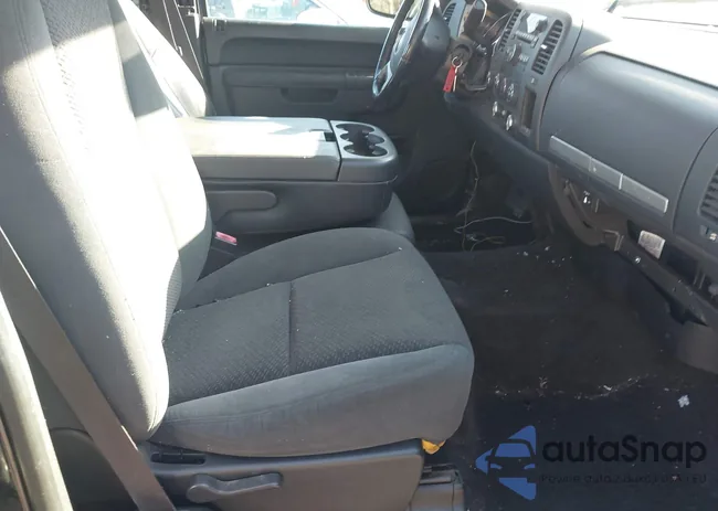 1GC2KXC88BZ209904: 44362432