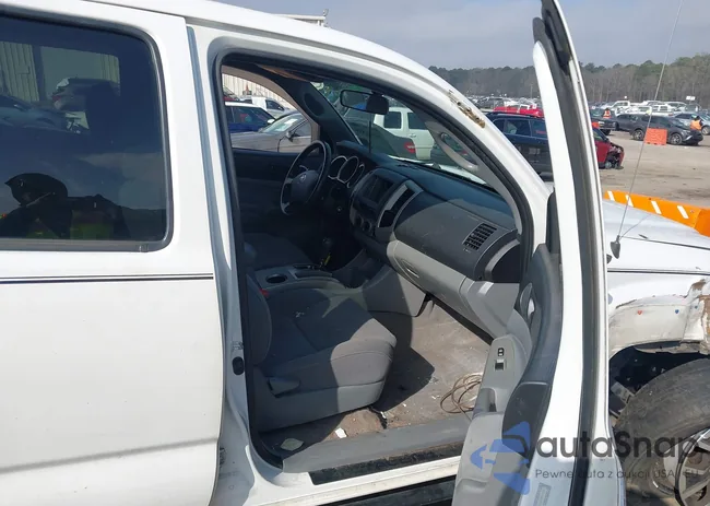 5TELU42N48Z532011: 44361559