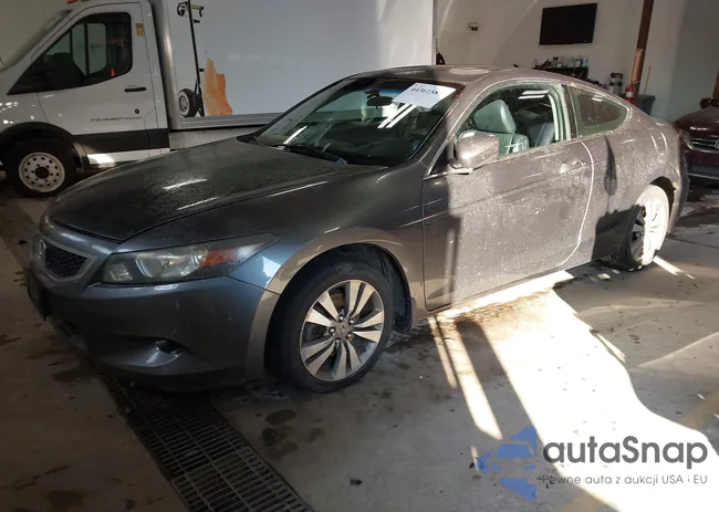 1HGCS12868A020647: 44361587