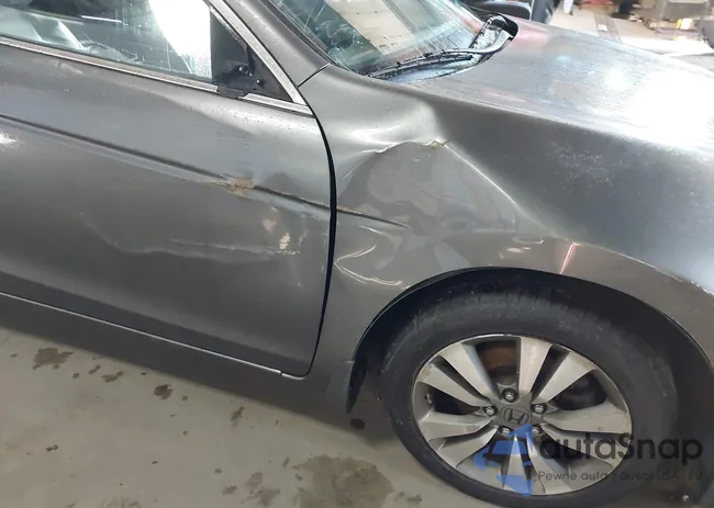 1HGCS12868A020647: 44361587