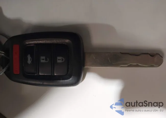 1HGCR2F59EA064915: 44361664