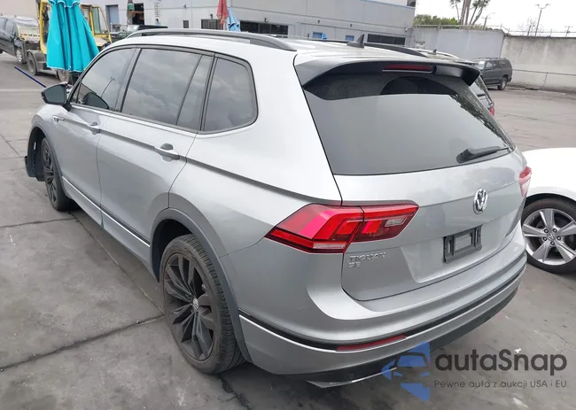 3VV3B7AX5MM101289: 44361702