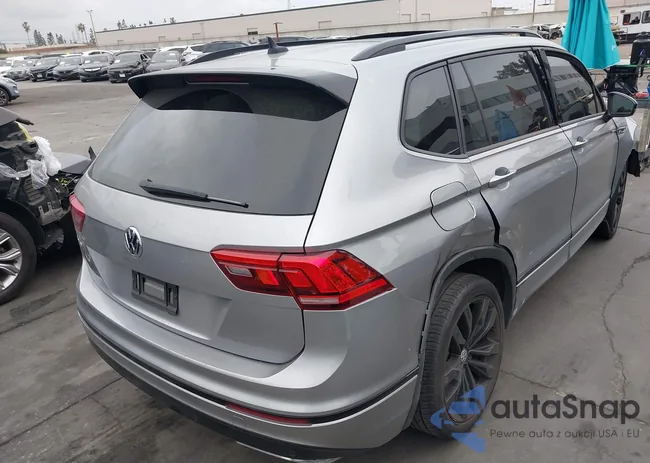 3VV3B7AX5MM101289: 44361702