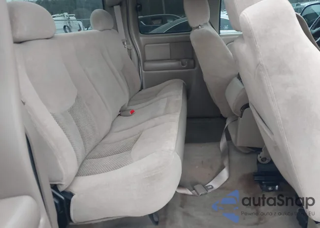 2GCEC19V641136788: 44361737