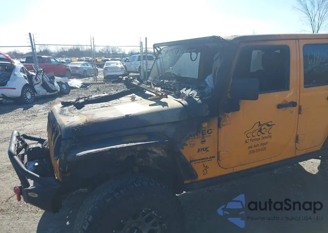 1C4BJWDG9CL131477: 44361805