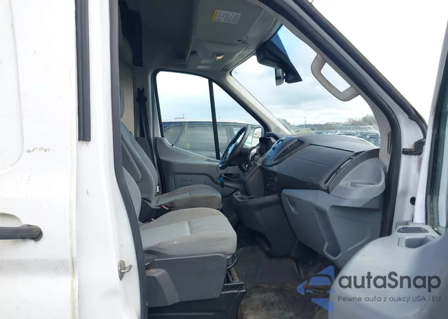 1FTYR2CG6HKB21385: 44361825