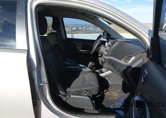 3C4PDCBG7CT132680: 44361850