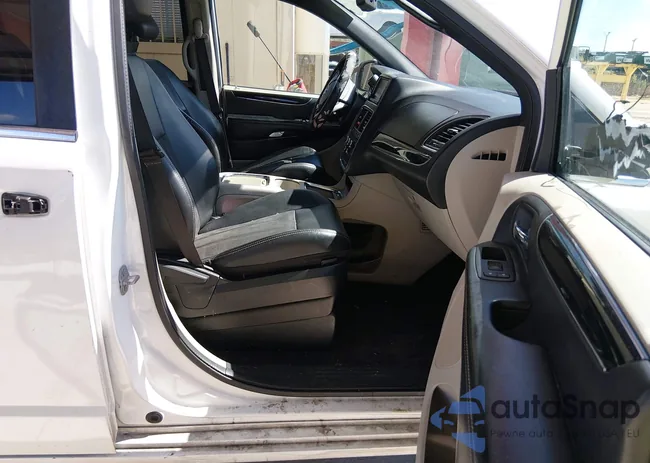 2C4RDGCG4KR789551: 44361919