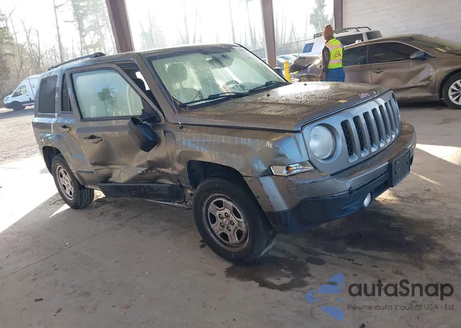 1C4NJPBA3CD579130: 44362944