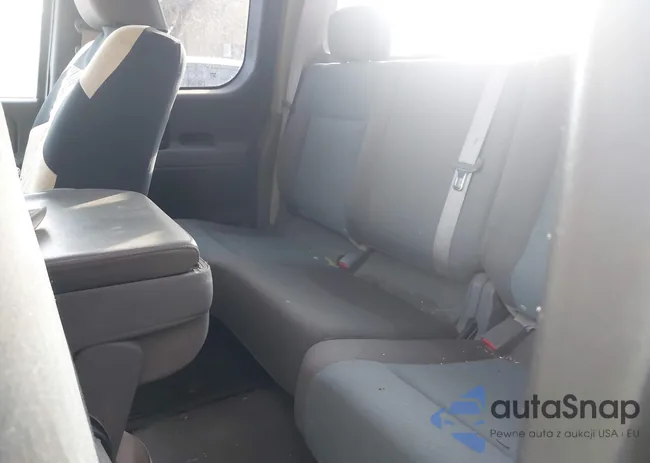 1N6BA06A86N520560: 44363149