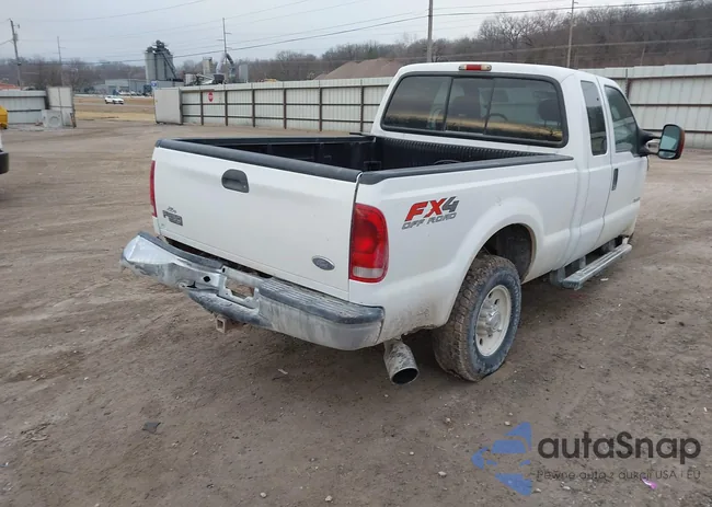 1FTNX21P44EB16562: 44363204