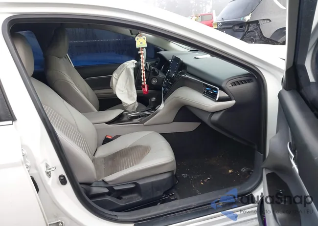 4T1G11AKXNU057996: 44363227