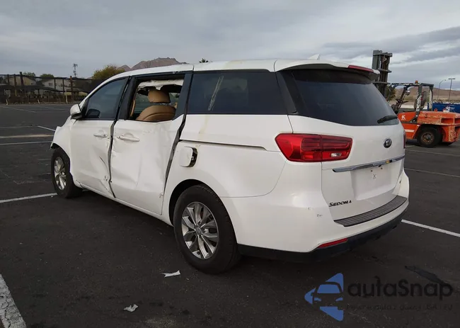 KNDMB5C16L6593197: 44363229