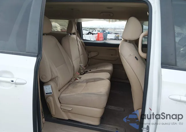 KNDMB5C16L6593197: 44363229