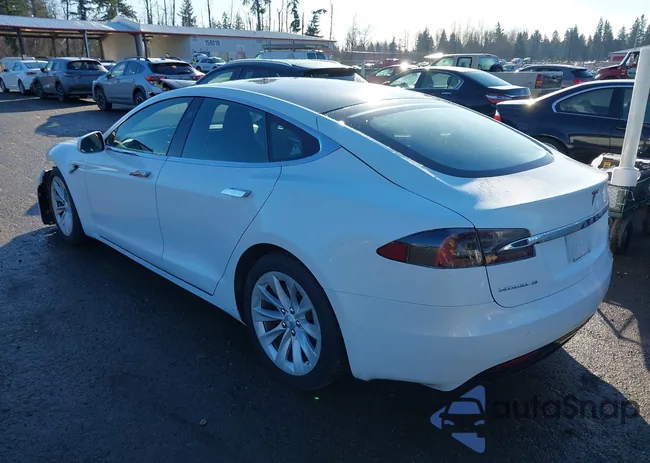 5YJSA1E25HF200133: 44363242