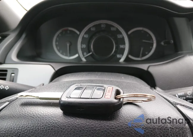 1HGCR2F3XEA054215: 44363258