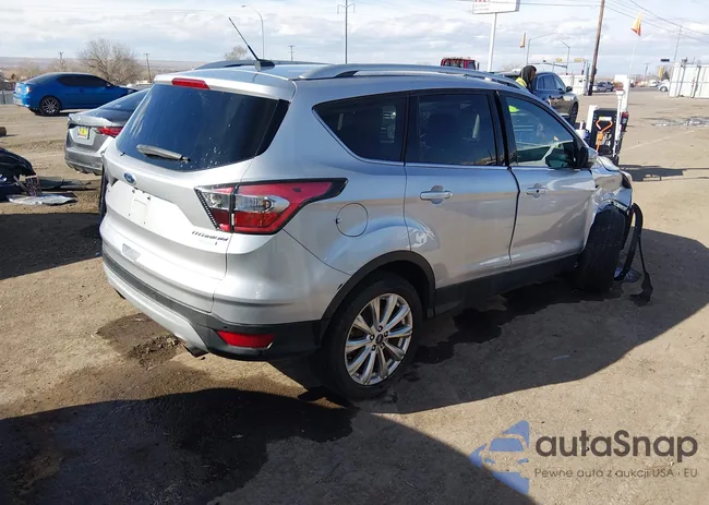 1FMCU0J95HUA63383: 44363537