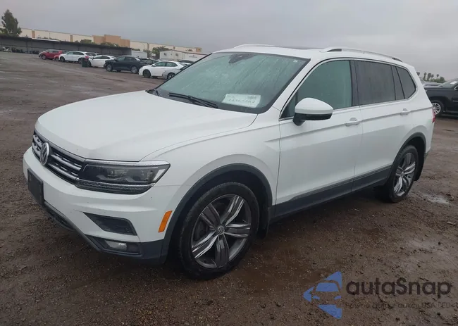 3VV5B7AX5JM172206: 44362564