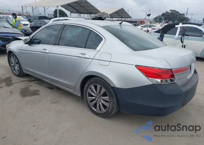 1HGCP2F79CA12277: 44363945