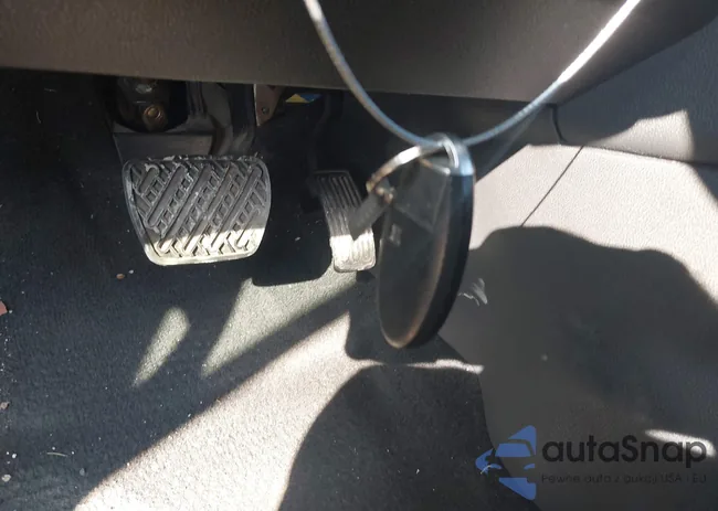 JN8AS5MT0AW028593: 44363983