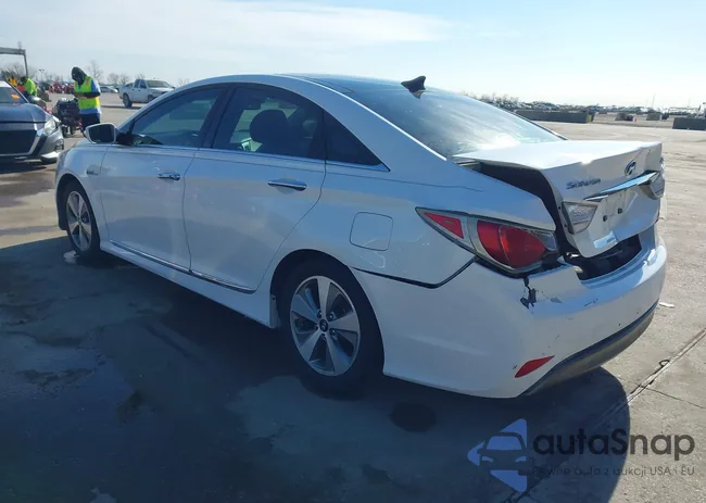 KMHEC4A46BA016850: 44364000