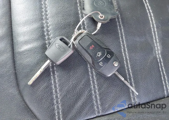 3FA6P0HD8ER199809: 44364020