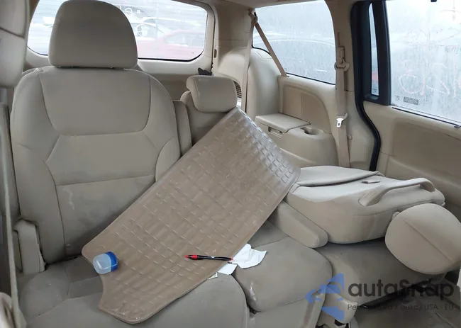 5FNRL38408B044780: 44364171