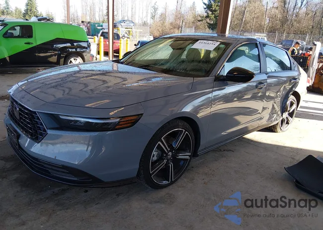 1HGCY2F52SA011178: 44364254