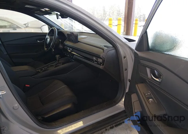 1HGCY2F52SA011178: 44364254