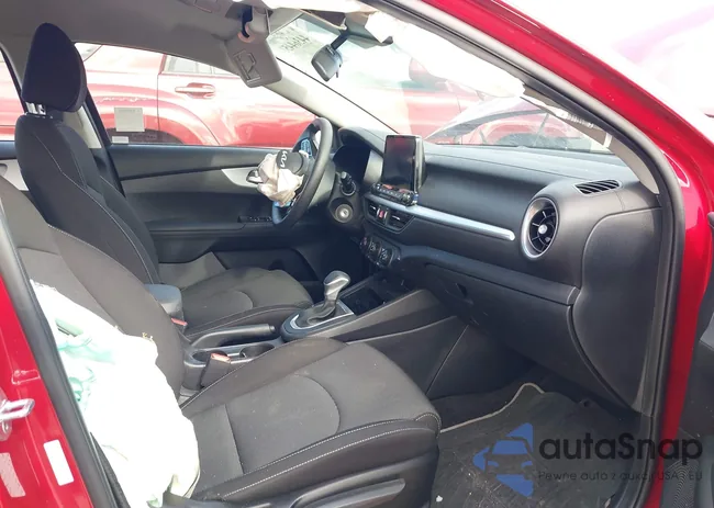 3KPF24AD4PE543818: 44364451