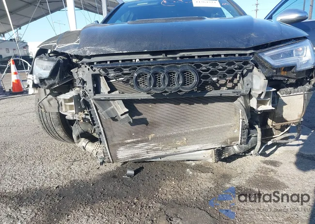 WAUB4AF49JA002660: 44364524